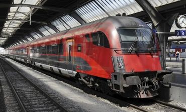 High speed train, CAF, door systems, IFE, step