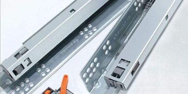Undermount Drawer Guides
