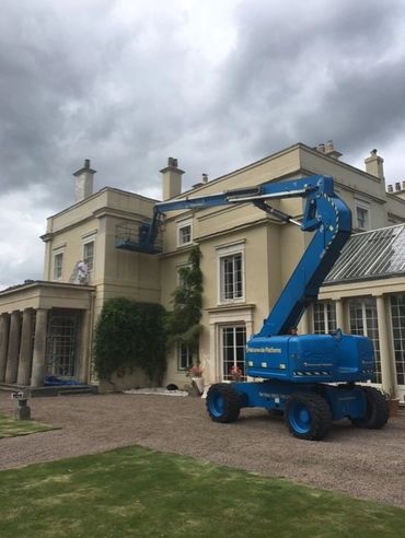 painting a period historic house