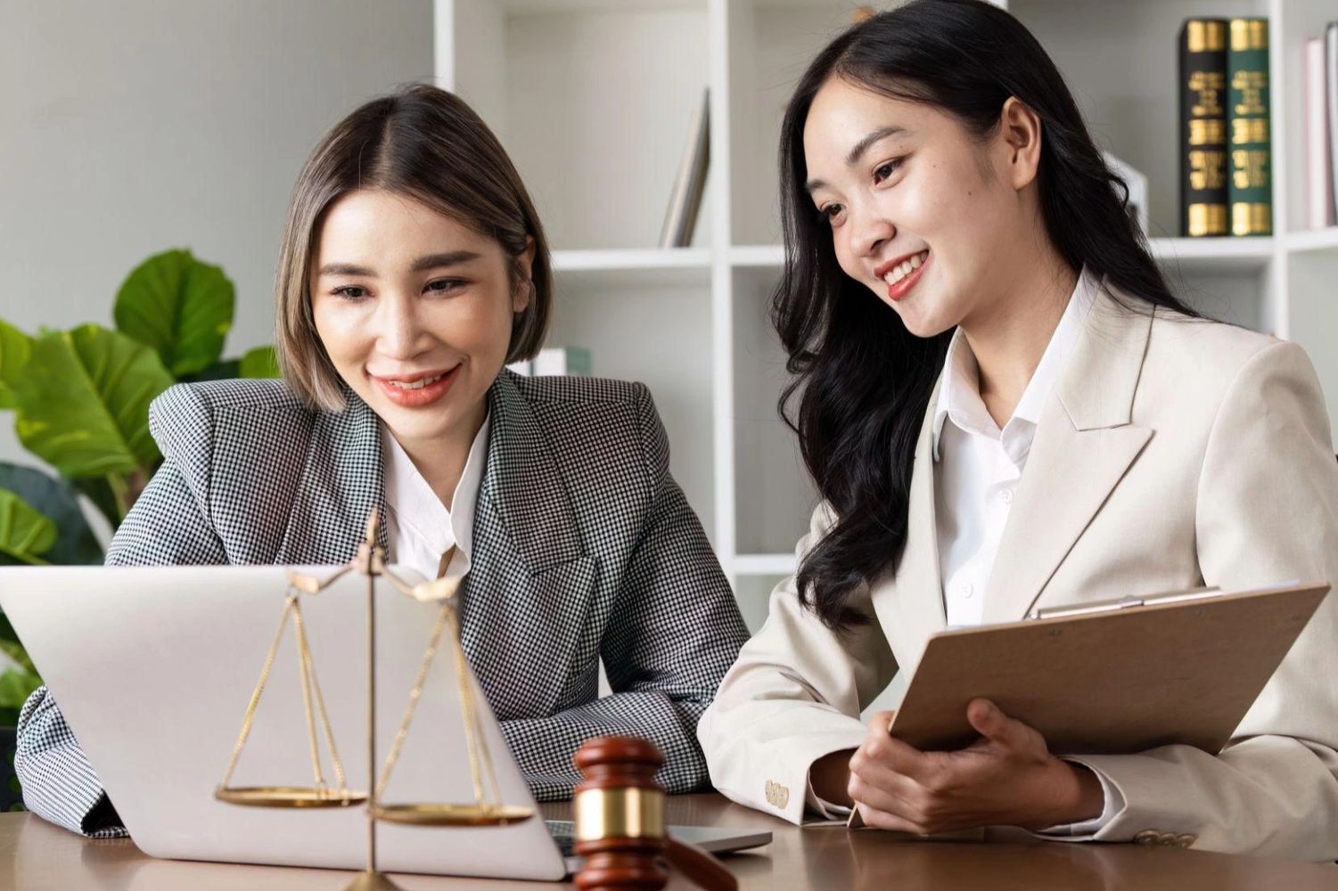 Divorce lawyer consultation in Chennai family court legal assistance for mutual consent divorce cont