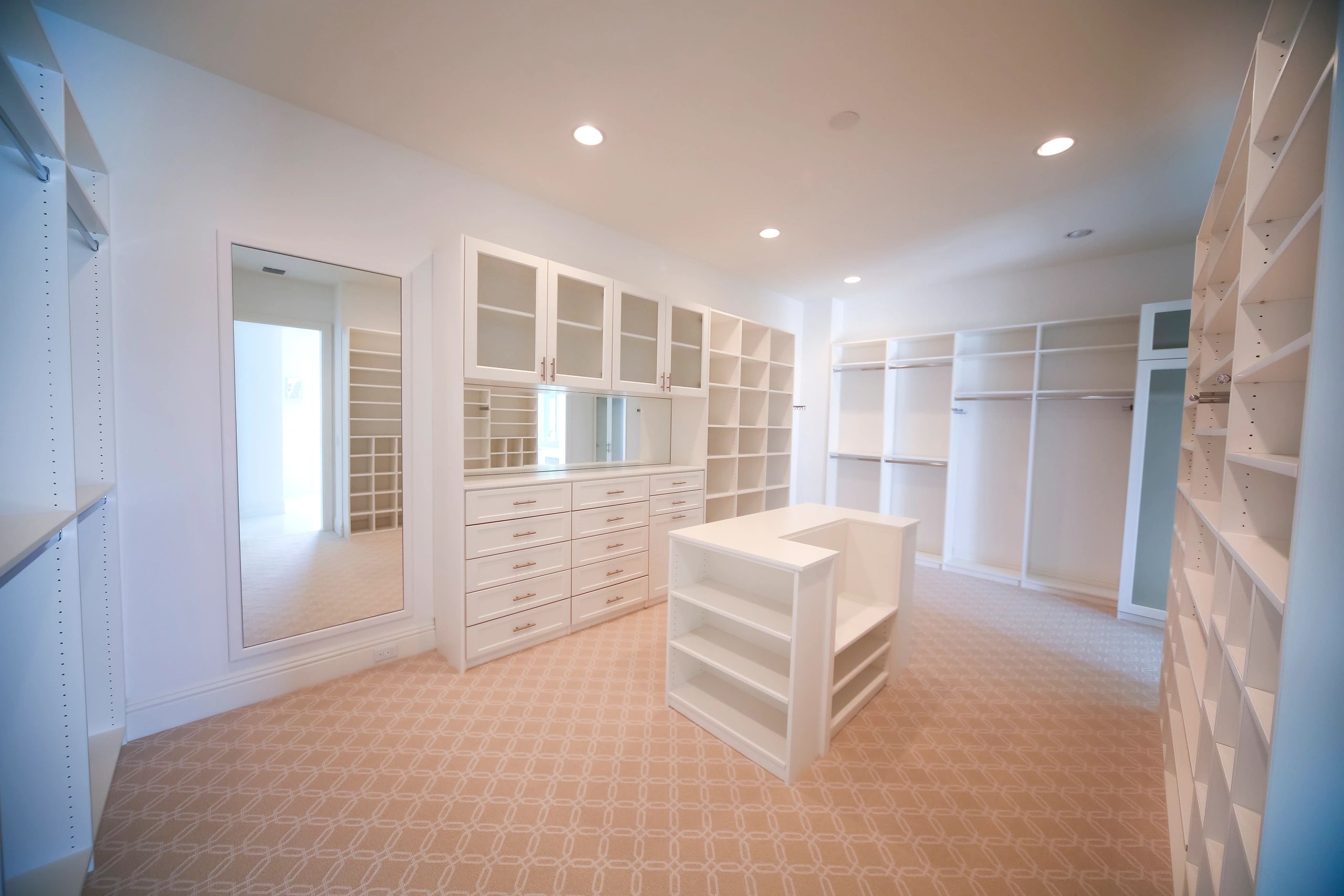 Expert Closet & Shower Door Professionals - Home