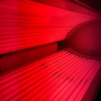 Our Red Light Therapy Bed at Heatwaves 