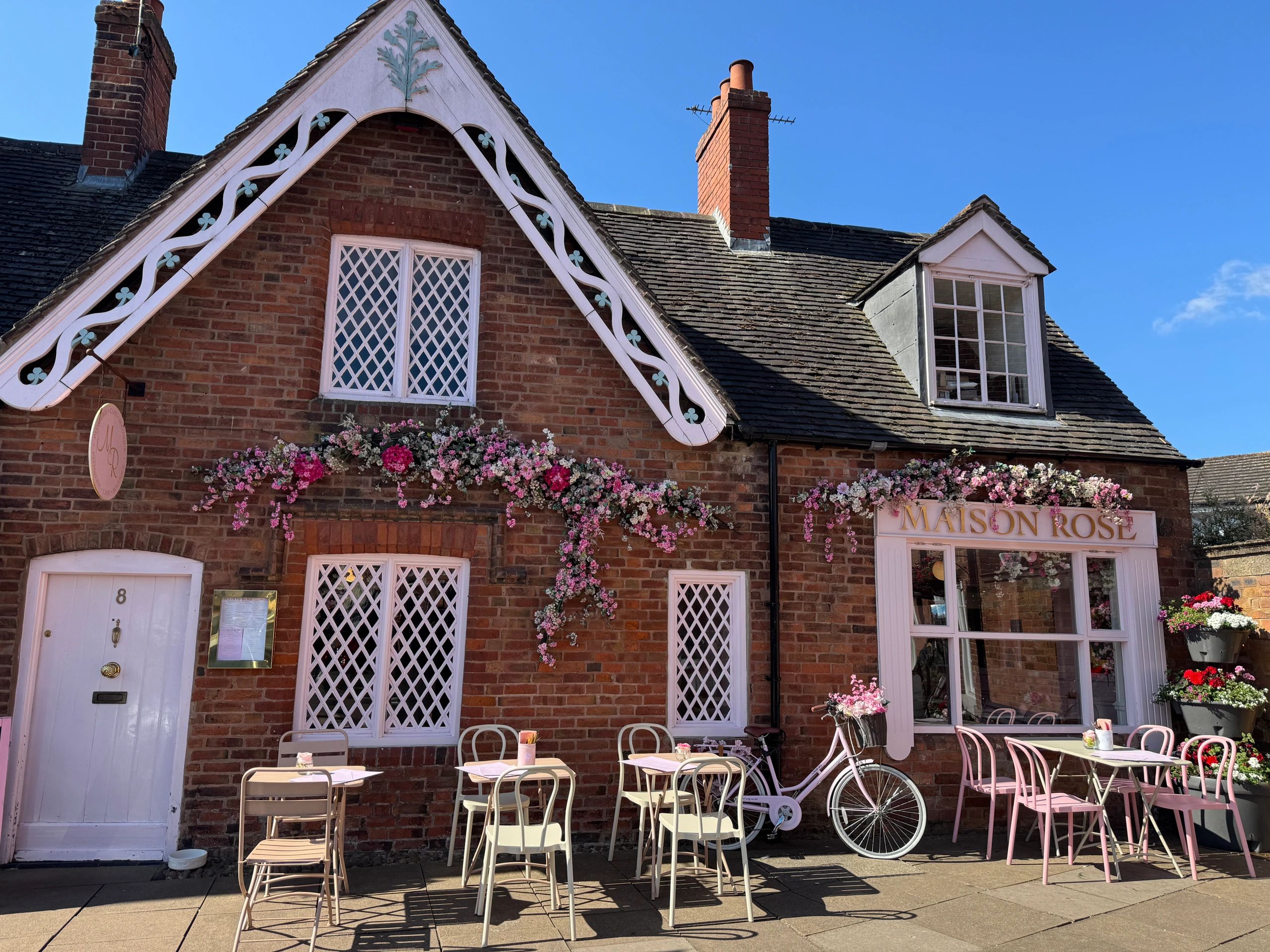 Maison Rose