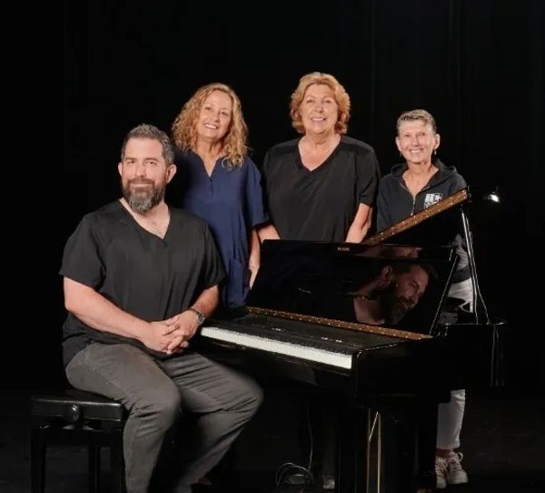 Left to Right
Nico Rhodes, Kelly Wyatt, Joelle Rabu, Kymme Patrick