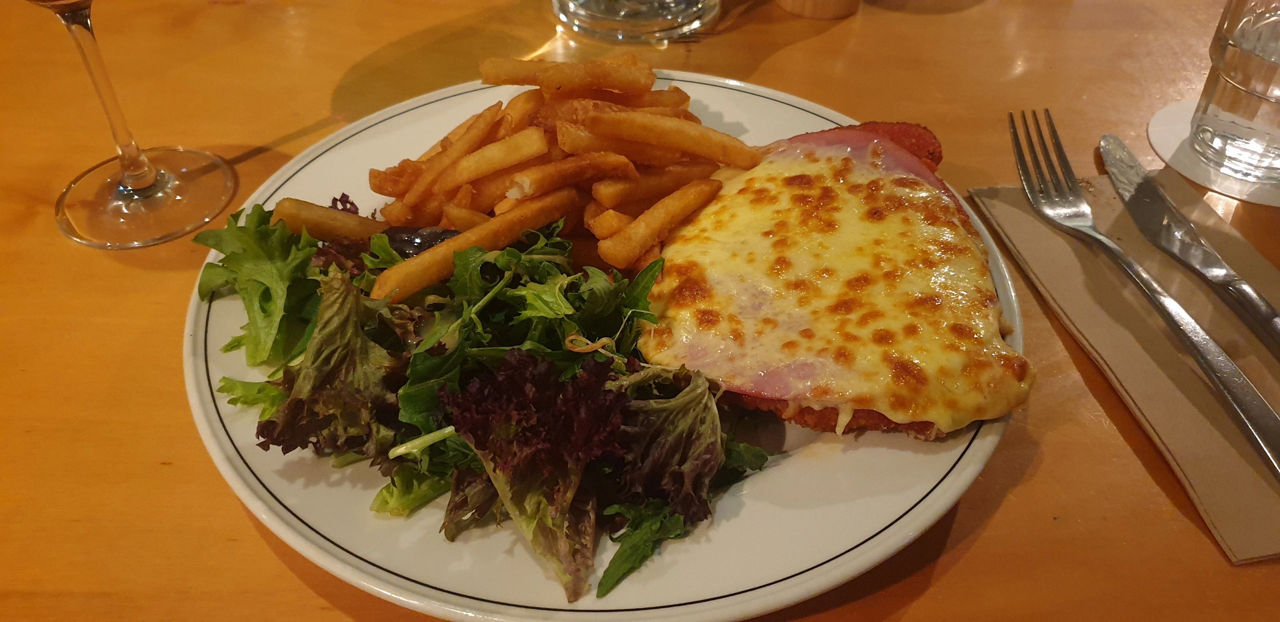 REVIEW 108, HOTEL COLLINGWOOD (THIRD STRIKE)