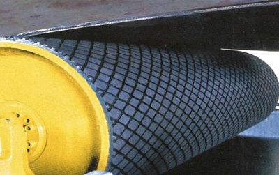 diamond grooved pulley lagging rubber sheet rolls.