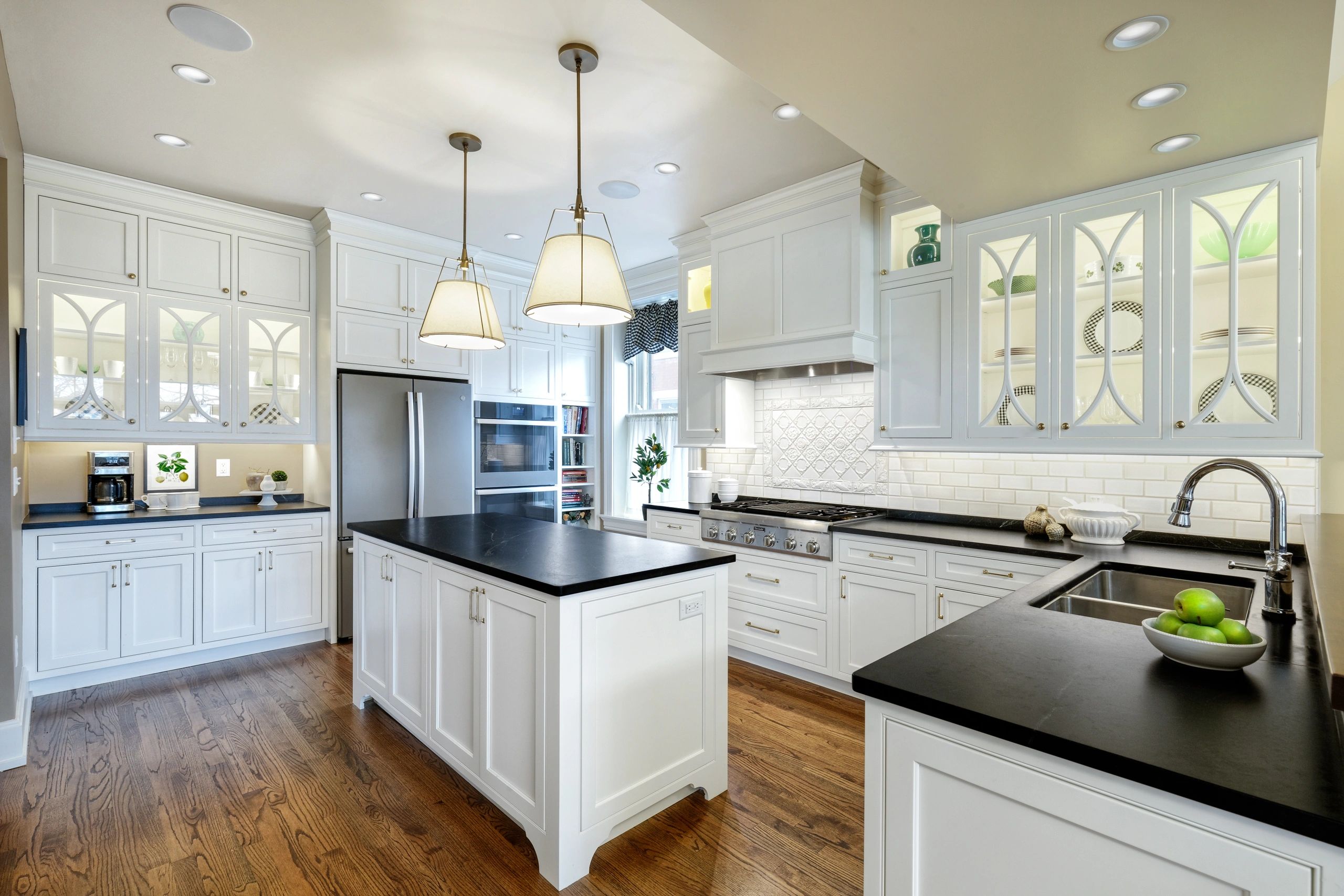 Home [cabinetsales.kitchen]