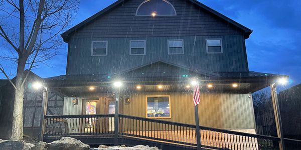 We are a Distributor for Sideshow, Hot Toys, NECA, Trick or Treat Studios, Cargill Art & More!