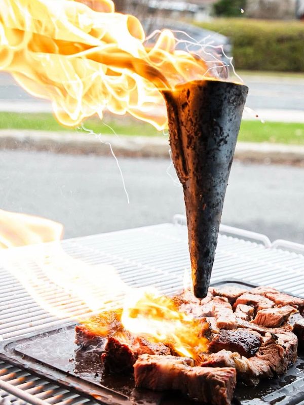 Connaissez-vous le flambadou ? Également appelé le flamboir. 