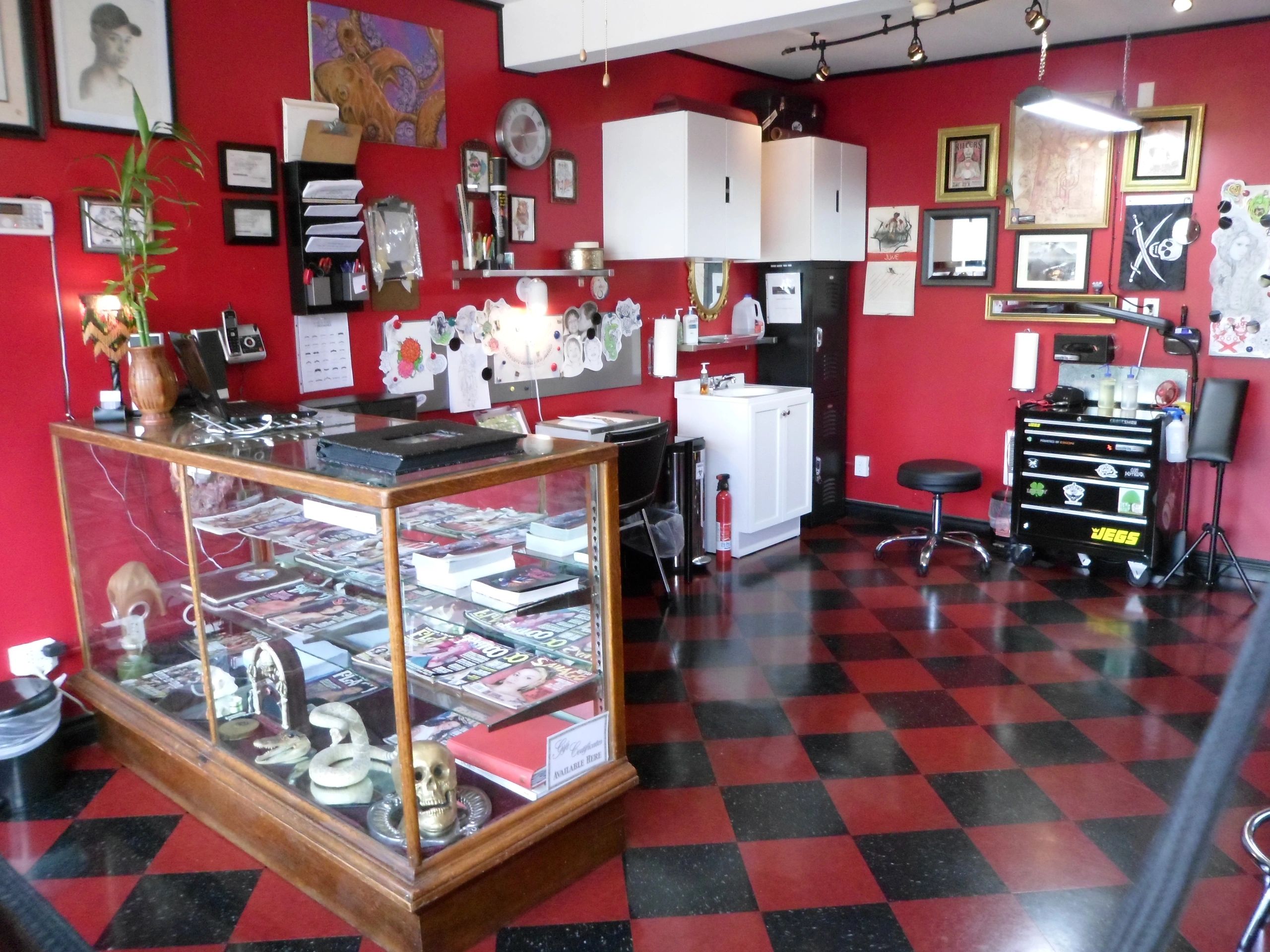 Tattoo Shops for 17 Year Olds? Here’s What You Need