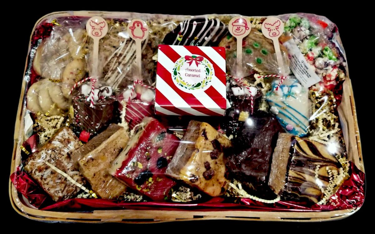 Large Gift Basket Sam's Club at Gary Delariva blog