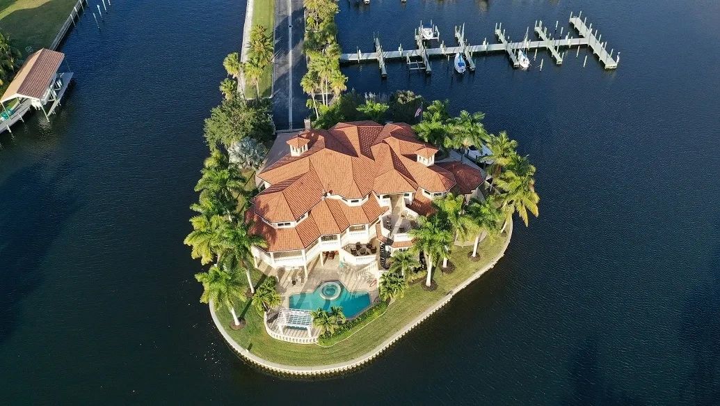 Mls Property Search, Waterfront Residential Services Buying and Selling