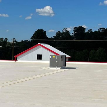 Finished TPO roof for a Tractor Supply