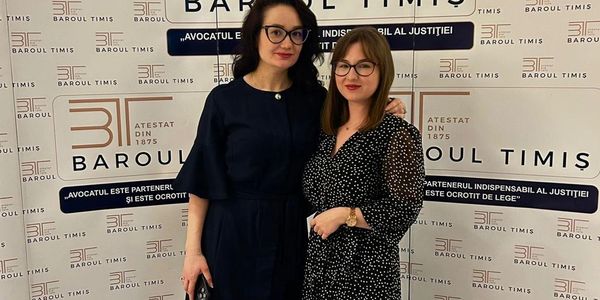 Jenifer Dancea și Teodora Ozvolt, avocate JD Law Office, Baroul Timiș, Timișoara.