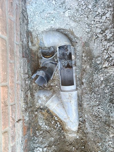 riolering
herstelling
verstopping
renovatie
grondwerken
wc
rioleringswerken