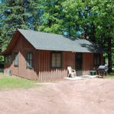 Cabins at Rapids Resort on same site as Kosir's Whitewater Rafting's 
