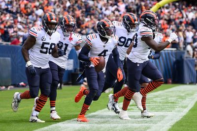 49ers, Bears played in shocking conditions as rain flooded Soldier