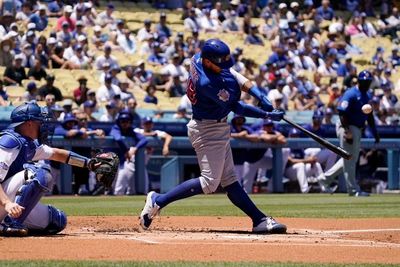 Hendricks has 2-run 2B, pitches into 9th; Cubs top Reds 3-1