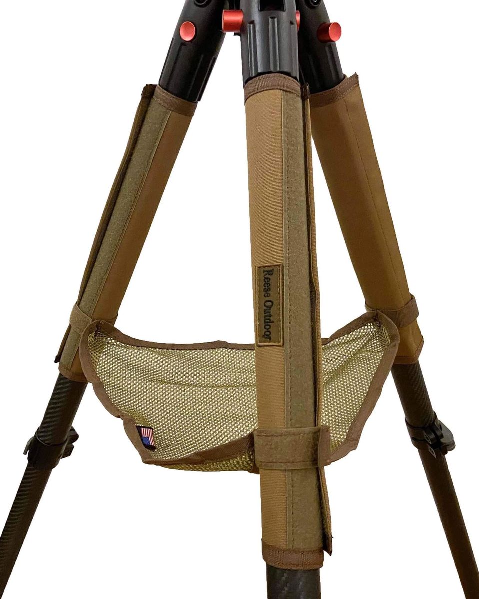 Reese Outdoors Tripod Shelf with Leggings