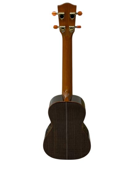 ukeruneページ Red Cedar Concert ukulele