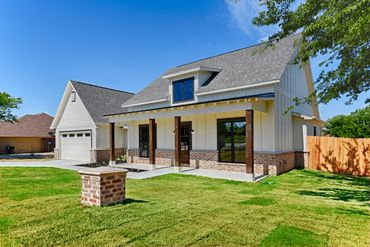 New home build in Benbrook TX Modern Farmhouse