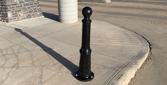 Victorian Bollard