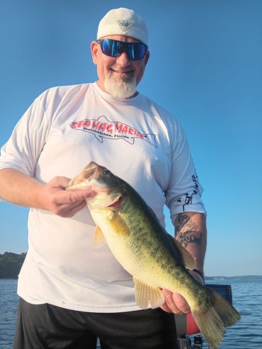 Chickamauga lake bass fishing guide