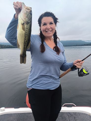 Chickamauga lake bass guide