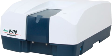 A Jasco V-770 UV-Vis spectrophotometer device.