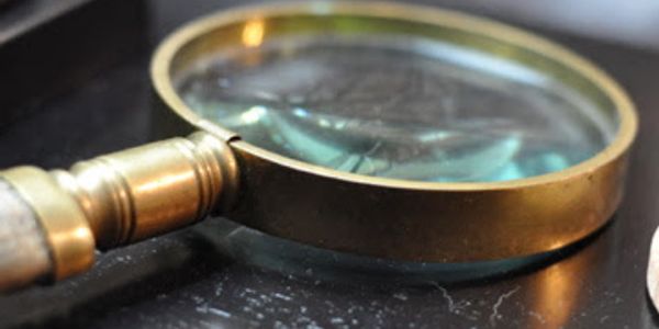 Vintage Horn Magnifying Glass