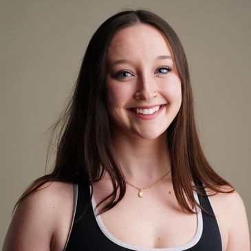 Kaitlyn Stauffer is a native of Lancaster, Pennsylvania. She grew up dancing at Willow Street Dance 