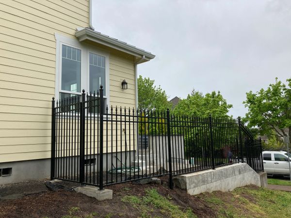 beautiful 6 foot wrought iron spear fence and gate powder coated black