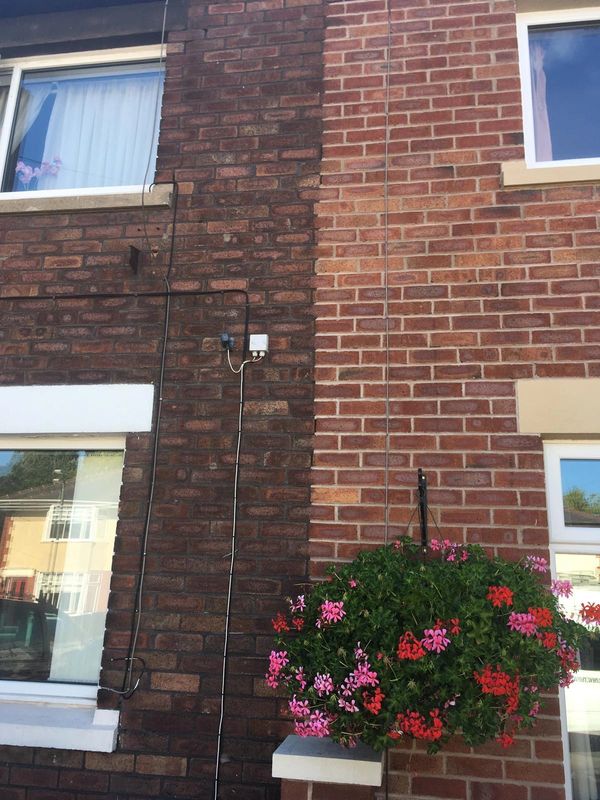 Chemical clean brickwork