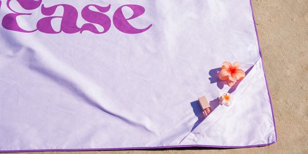 large image Lilac pocket 
