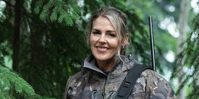 Joy Beth Cottle and her rifle