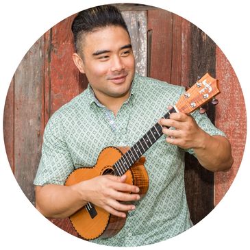 Want to learn the ukulele and become the next Craig Chee?–