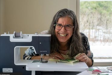 Susan having a terrific day!  All quilting days are terrific!