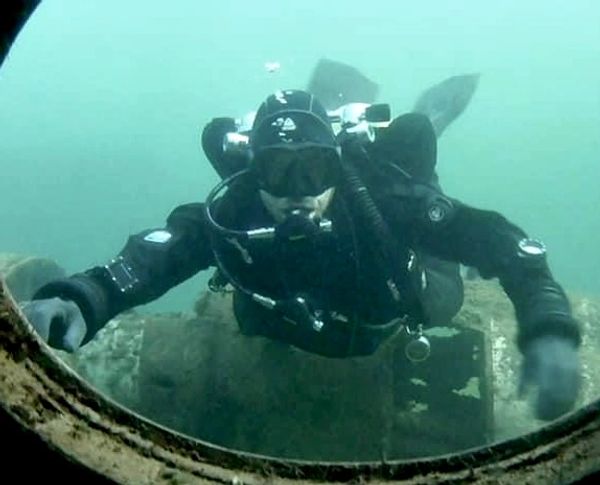 Justin Loos a Lutra Adventures scuba diver during a dive in ohio