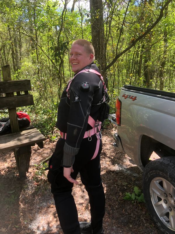 Matthew Kuntz, cave diver, scuba diver, sidemount diver
