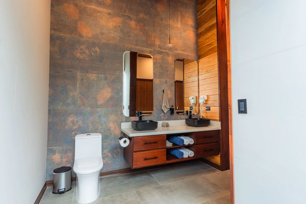 baño-de-lujo-villas-jawara