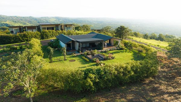 top-places-to-stay-near-arenal-volcano