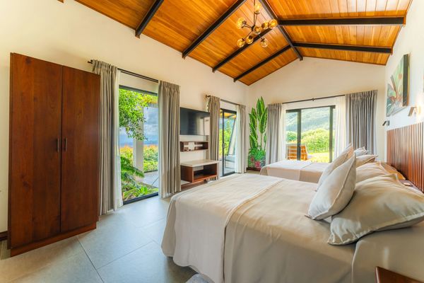 luxurious-rooms-la-fortuna-costa-rica