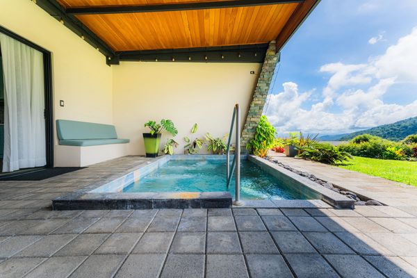 la-fortuna-villas-with-private-jacuzzi