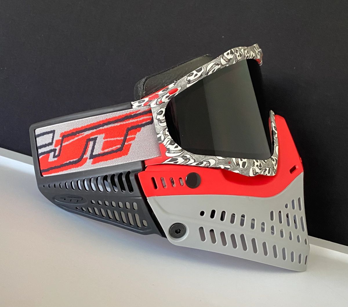 Custom Misfit White Red Gray JT Proflex Paintball Mask Goggle w/ Smoke