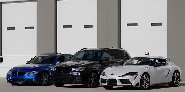 Photography for car groups or crews 