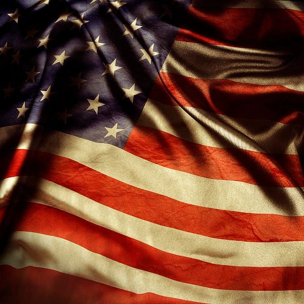 budget friendly lawn care trimming mowing fertilization mulching aeration cost effective service
