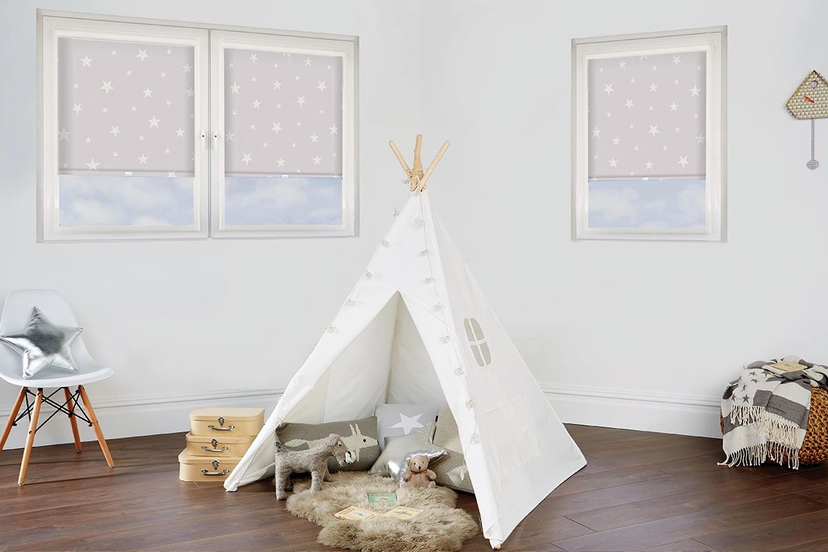 child's play room with teepee tent and roller blinds 