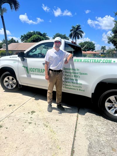 Pierce Kennamer with a vehicle 