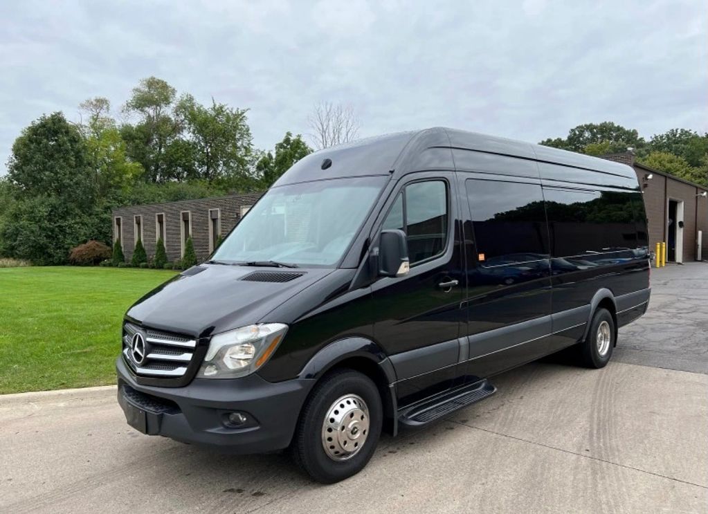 Sprinter limousine 