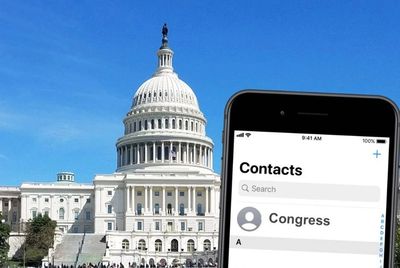 U.S. Capitol Building and mobile phone displaying "Contacts" and "Congres"
